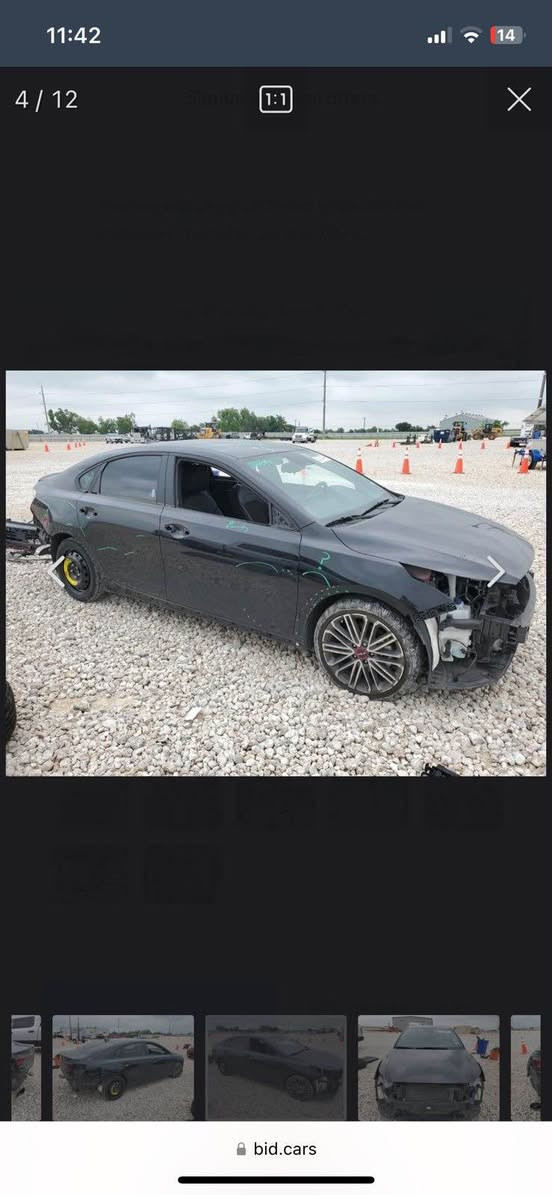 فورتيGT  2022✈️ 
كير دبل كلج محرك  T🔥 1600  
 (كلين) سرقه دعاميات وبك لايت  شاصي لغد ايرباك كفاله 
فقط بيه بوارد خفيفه ماشيه ٣٧ ميل  فول عده لفتحه  
شاشه جبيره  اناره داخليه سياره مختمه GTومواصفات هواي بيه سعر  جداً مناسب ١٥٣ وبيه مجال مكانه بغداد الكرخ اي ستفسار بل خدمه 
*********** بغداد, العراق
