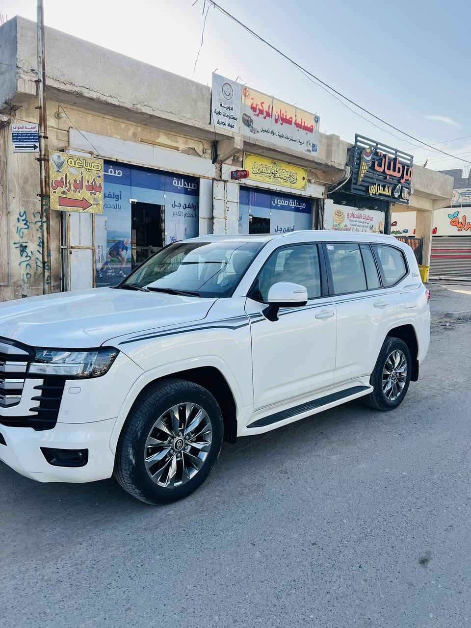 السلام عليكم
لاندكروزر GXR
موديل 2022
رقم سليمانيه 
ماشيه 66 الف 
تنفس طبيعي
مكانها صلاح الدين بيجي
السعر اتصل وتدلل/
***********/***********
