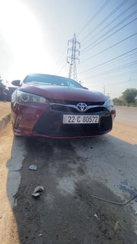 كامري SE  وارد امريكي حادثه جاملغ خلفي وباب   السياره بسمي فول مواصفتا...