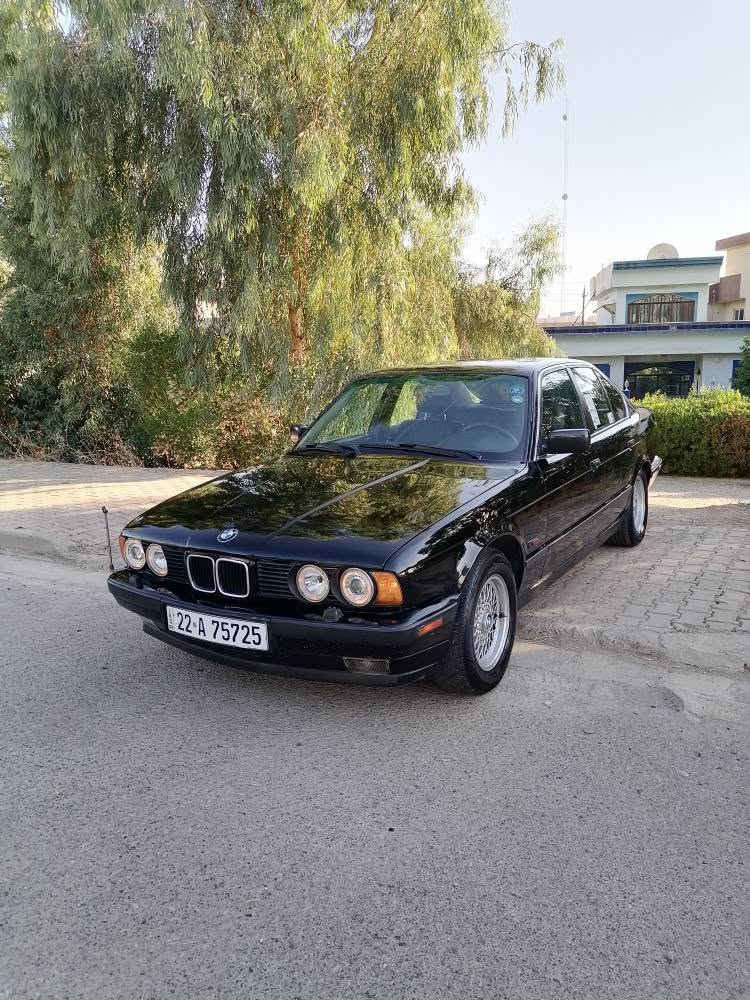 بیئم 525 بۆفرۆشتن مۆدیل1991
مكينه 525 كبس بيلاد گير تؤماتيك 
گيرو مكينه ي به شرت 
بی سەرف بی بوخار بي ليدراو
بؤياخ عام بؤ جواني رنگي ره ش قتران 
رەقەم هەولیر رەقەم سنه وي
تازایە تا 2030 به ناو خوماوي
تحویل غرامە بەشەرت
دەفتر بەنزینی هەیە
فول موصفات بس سلايت نيه 
کوشین جلد ناو فۆرمیکا
جام کارابا لایت ئه لقه زينون
تعدیل سورعە ويل حسير 4تايي تازه 
قفل مركزي پاوەر ABS
تبرید تبرید مەرکەزی
شان️صی اکسل بەشەرت
تاخم پیش کارابایی به شرت 
تەقەو ڕەقەی بەشەرت
ماڵی دۆستا دینار مصرفی تیا نیە
ناونیشان كركوك رەحیماوا 
***********
*********** كركوك, العراق
