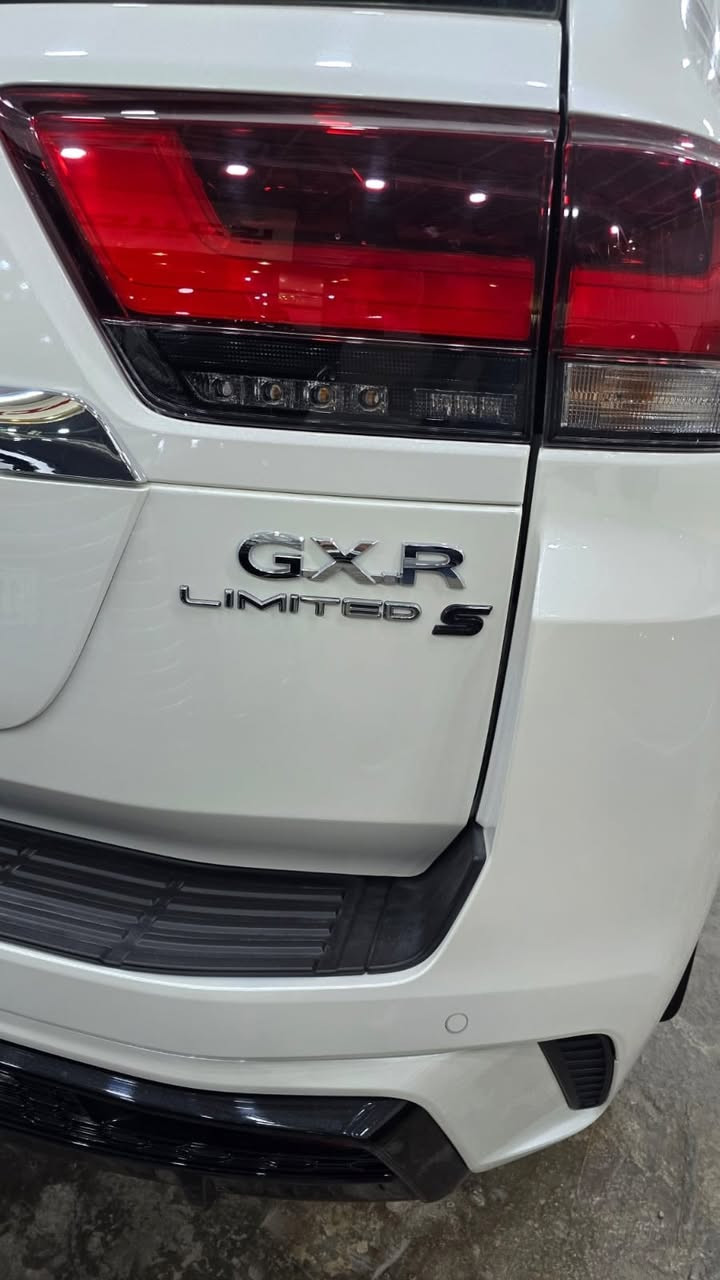 شركة عمر العبيدي لتجارة السيارات الحديثة
تتوفر GXR لمتد S  
موديل ٢٠٢٥  زيرو
ضمان شركه تويوتا العراق 
مرقم بغداد 
السعر ١٢٣ مليون دينار عراقي 
العنوان بغداد الكريعات شارع المعارض للاستفسار 
***********
