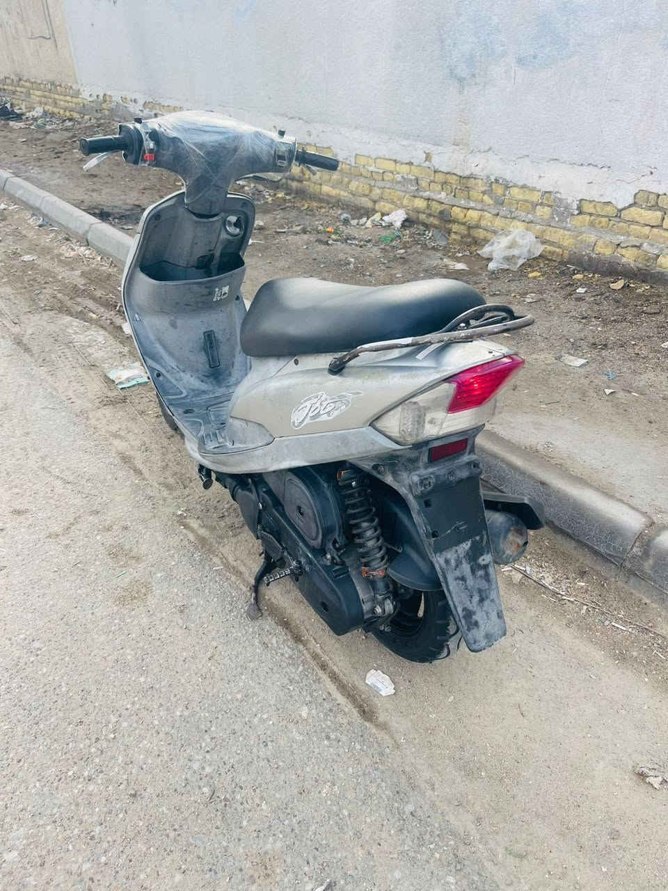 ماكس منغولي كارتون 50 بلادي ختم واحد دراجه كهربائيات كله شغال من الطول لطول سلف هندر شراي تعال خاص وبخدمتك


**إذا كنت صاحب هذا الإعلان وتريد حذفه لأي سبب، رجاءا أرسل رسالة إلى الدعم الفني**