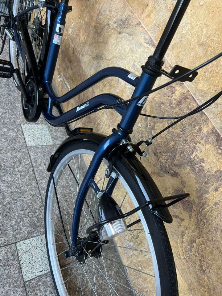 ‎سلام عليكم باشترين و جوانتريين كواليتى پاسكيلى بالةى ياباني لوك

قياس ٢٦
٦گير
 لايت ماگنيت حساس
موديل ٢٠٢٢
رةنگ نيلي
قفل بلادي
ويل فافون
‎ كةم بةكارهاتووة هةموو شتي بلادي بي دةستكارى
‎بو فروشتن هةر بةريزيك موشتةرية نامة بنيرة يان تلةفون  لة هةوليرم 
***********
