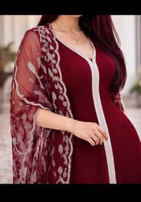 فستان • قياس ٤٢ • لبس مرة