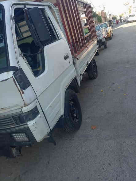 سلام عليكم عندي هاي سياره للبيع دانيه سياره حلوه مابيها عيب كير اوتماتيك محرك بيكم رقم كركوك صحبها بكركوك سنويه 2019منتهيه ملاحضه مو شراي لاتعبني بل يرحم والديك سعر 25وبيها مجال مكان سياره كركوك   ***********
