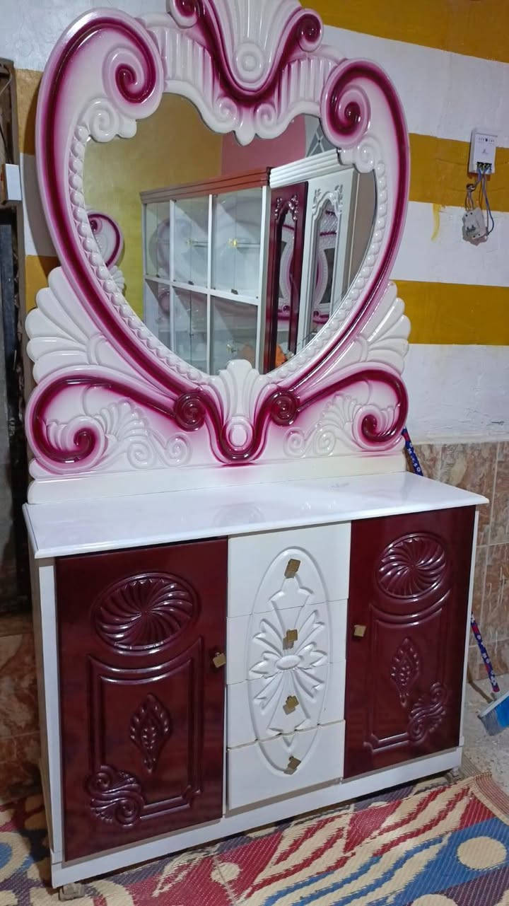 غرفه تركيه
البيع مكلف بنشر هاذه رقم صاحب الغرفه
***********
