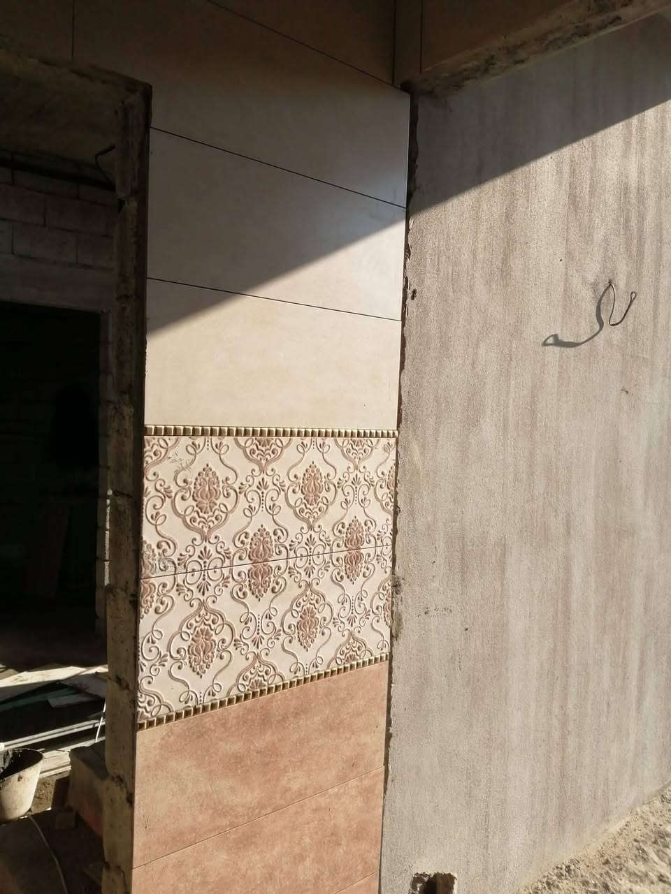 اسطه سيراميك سعر مناسب شغل درجه ولا سعر متر جداري 5الف أرضي 4الف درج 10الف هاذا رقمي تصل ***********او رزق علا الله
