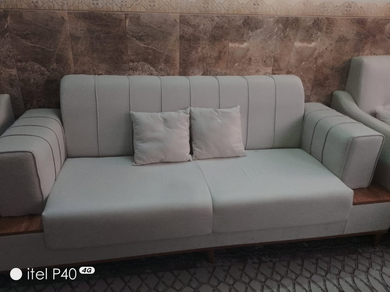 السلام عليكم
للبيع اثاث مستعمل 
بحالة جيدة 
التخم الابيض عراقي بي ضمان ٤سنوات ١٢ مقعد نظافة ٩٥ ٪؜ السعر ٥٥٠ الف 
التخم البني  تركي نظافة ٧٥ ٪؜ السعر٣٥٠ الف 
ميزطعام خشب ثقيل طول ٢٣٠سم 
وعرض ١٢٥ سم السعر ١٥٠ الف 
كنتور خشب عراقي ٤ بيبان 
مع اطار سرير السعر ٣٠٠ الف
كاونتر تركي hdf النضافة ٨٠٪؜ طول ٥ متر سقف كرانيت طبيعي السعر ٤٥٠الف
الاسعار بيهن مجال 
المكان بغداد الغزالية 
***********
