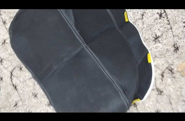 السلام عليكم شباب  قطعة مال الصندوك الامامي لل تيسلا  السعر واصلك 23 الف  ثخينة كلش داخل جلد خارج  بيهة لزكات تنلزك بل حوض


**إذا كنت صاحب هذا الإعلان وتريد حذفه لأي سبب، رجاءا أرسل رسالة إلى الدعم الفني**