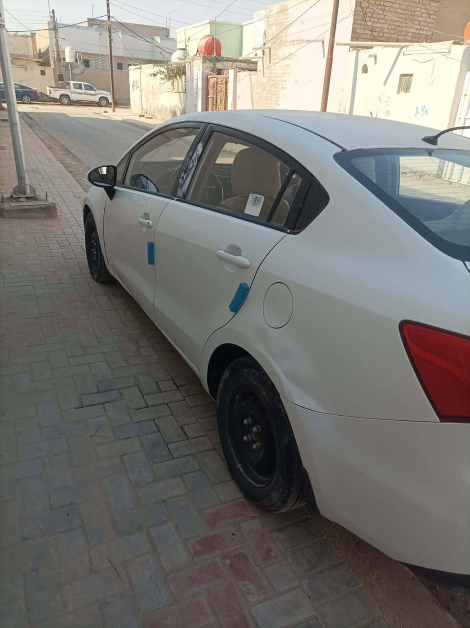 السلام عليكم ورحمه الله وبركاته 
كيا ريو 2015 رقم مثنى تحويل مباشر سنوية ما نافذة  كير مكينة تمام بيها رشات صبغ جدا بسيطة مكانها ديوانية حمزة السعر 82 دواخل نظيفة *********** للتواصل
