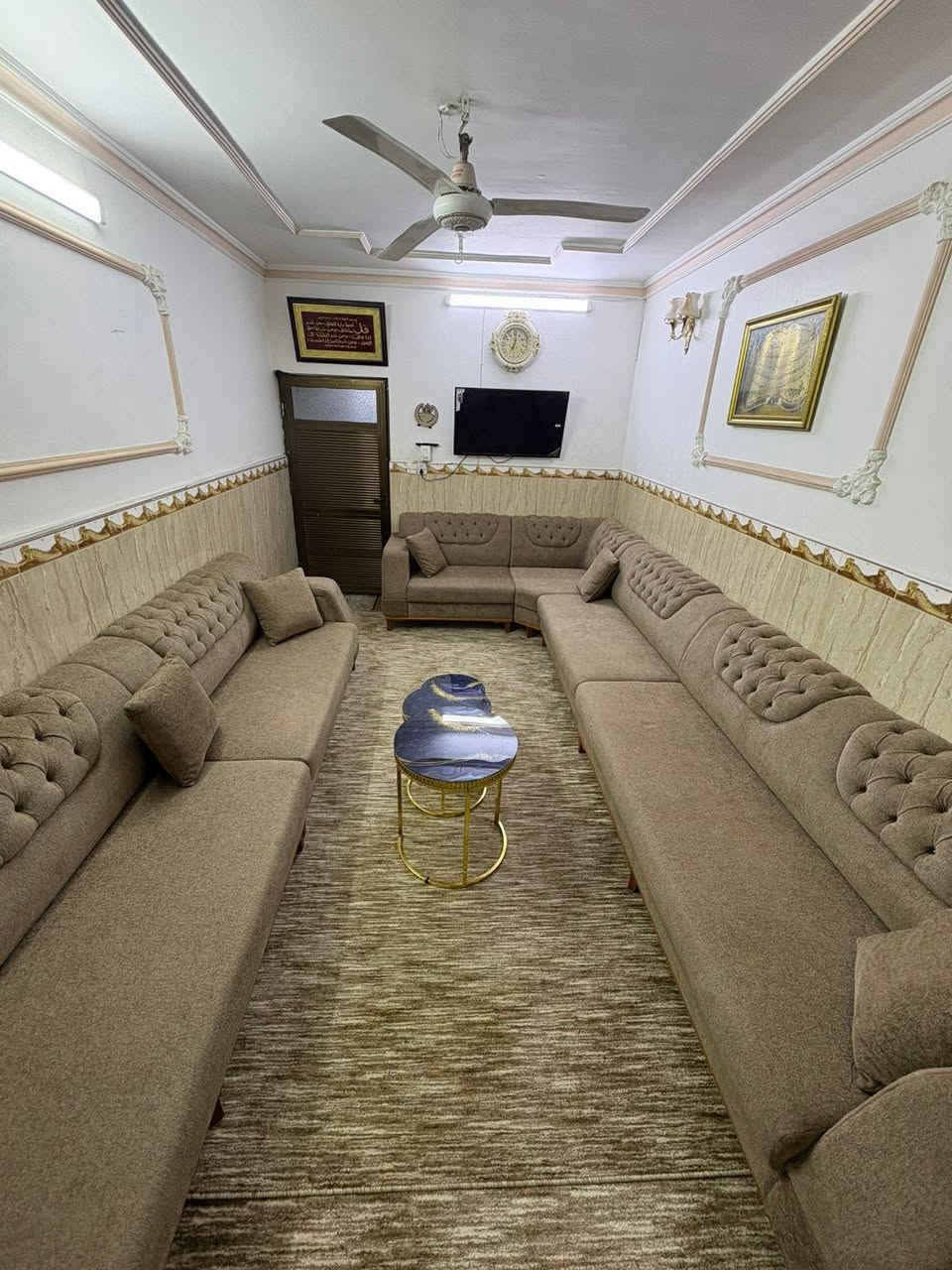 السلام عليكم تخومه،، للبيع لضيق المكان للاستفسار علا الناسنجر


**إذا كنت صاحب هذا الإعلان وتريد حذفه لأي سبب، رجاءا أرسل رسالة إلى الدعم الفني**