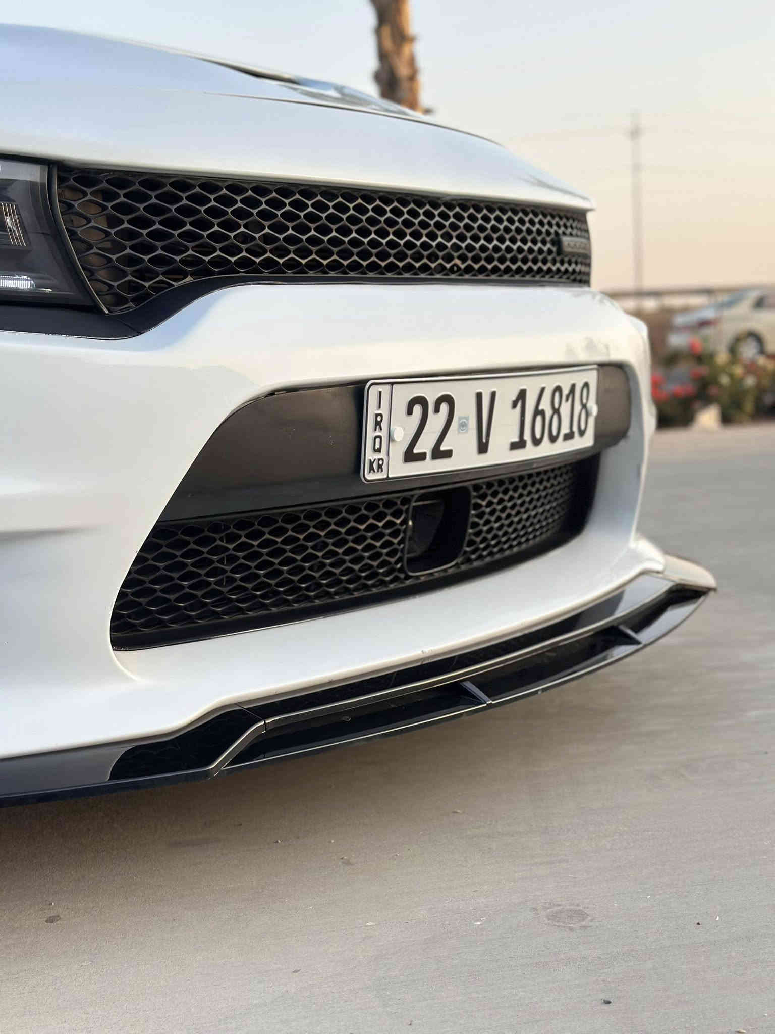 دوج جارجر 
موصفات GT بلاص فول الفول منل اخير 1/1
موديل 2023 
ماشي 24 الف مايل
سياره مرقمه جاهزه بسمنه رقم اربيل تحويل ثاني يوم 
موصفات 
فتحه صقف 
رادار جانبي 
مرايه وادار 
حساست 
ويل كروم 
كشنات شامو جلد 
كشنات حار و بارد 
كشن خزن 
ستيرن كهرباي  هيتر 
شفتات ستيرن 
شاشه كبير 
دژبول جلد 
سماعات الباين 
وموصفا بعد بيها معترفه 
حادث سياره فقت بولند صبغ بيدون قطره دواخل 
حتا لايتات بيلادي دعاميا بيلادي 
رقم شاسي موجود منشورات 
أيرباگ سيستم بيلادي 
عنوان عقرء 
السعر 335 مجال
رقمل هاتف وتساب 
***********
