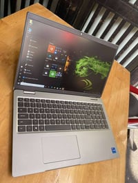 Dell Latitude 5521 • i7-11850H • كالجديد