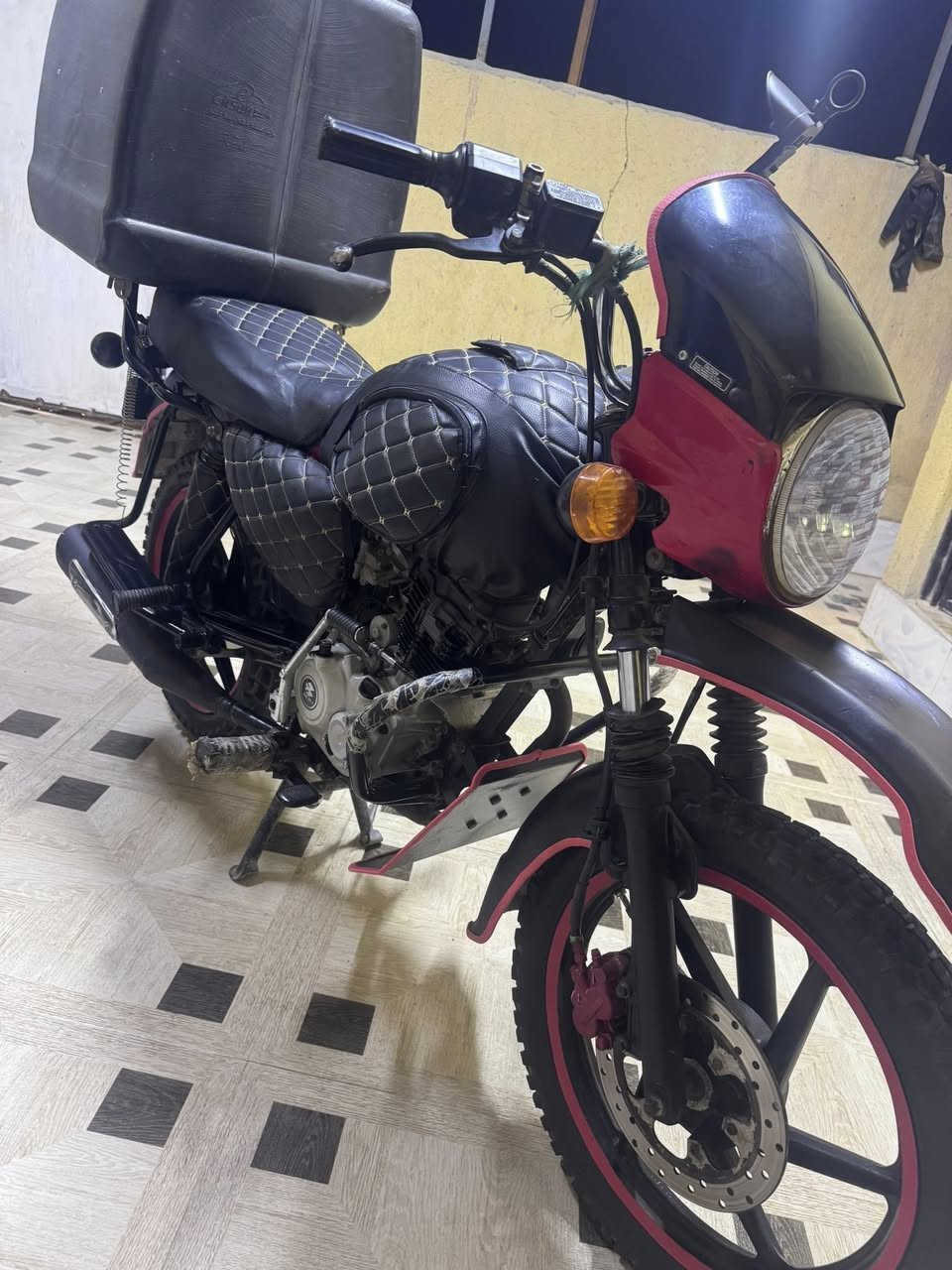 دراجه بوكسر للبيع فول نضافه مجفته مره وحده تجفيت شركه اصلي ڪلـشـჂ̤ شغال بيهه لايت اشاير وره وكدام هورن عداد كهربائيات خير من الله الدراجه بيهه نقص بلأوراق تريد انته اطلعلهه اوراق لو ابيعلك ادوات عادي مو مشكله
سعرها مليون و450 البصره ابو الخصيب ***********
