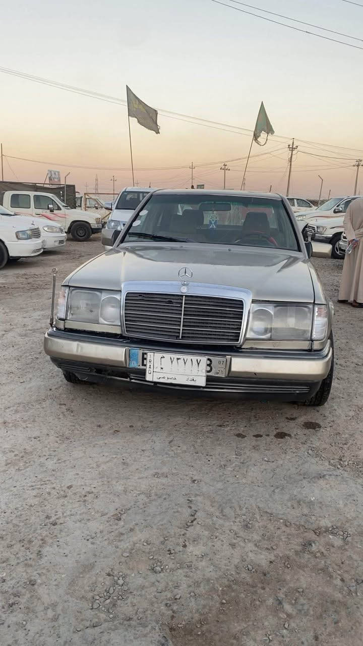 اعادة نشر 
مارسيدس دب ١٩٩٠ رقم بغداد مشروع وطني  تبريد شغال قواعد دبل مابيهن شي برانكيت مابي شي السعر ٥٥وبيها مجال عنواني ذي قار الرفاعي للاستفسار 
***********
*********** الرفاعي, ذي قار
