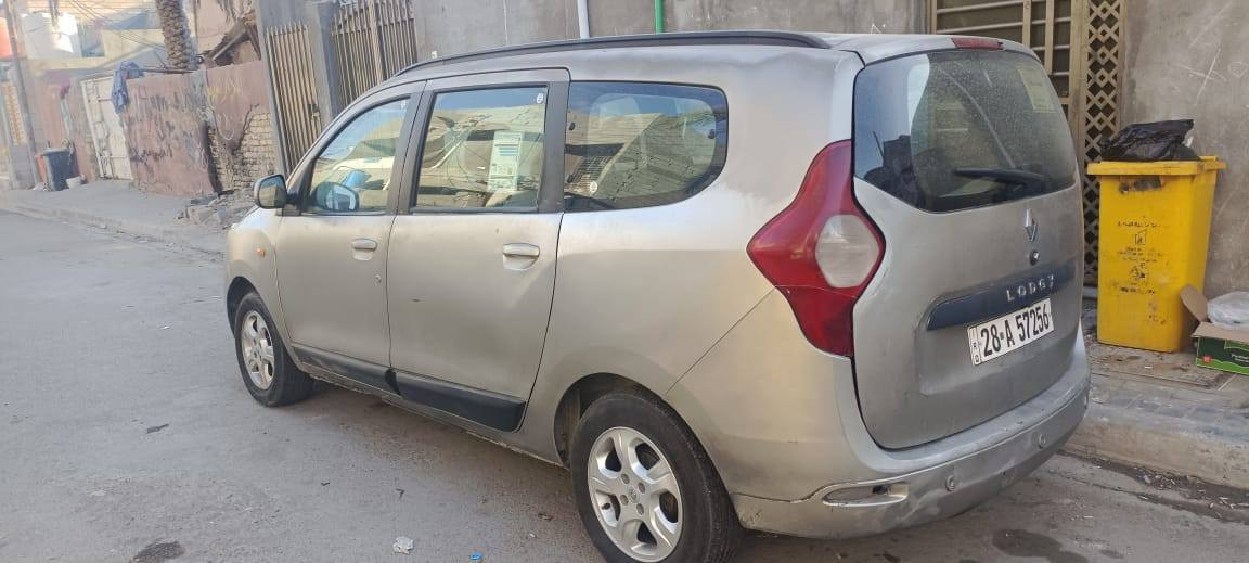 رينو لودجن سبعه راكب محوره كامري ابو الجف بسمي *********** السعر ٥٥ وبيها مجال
