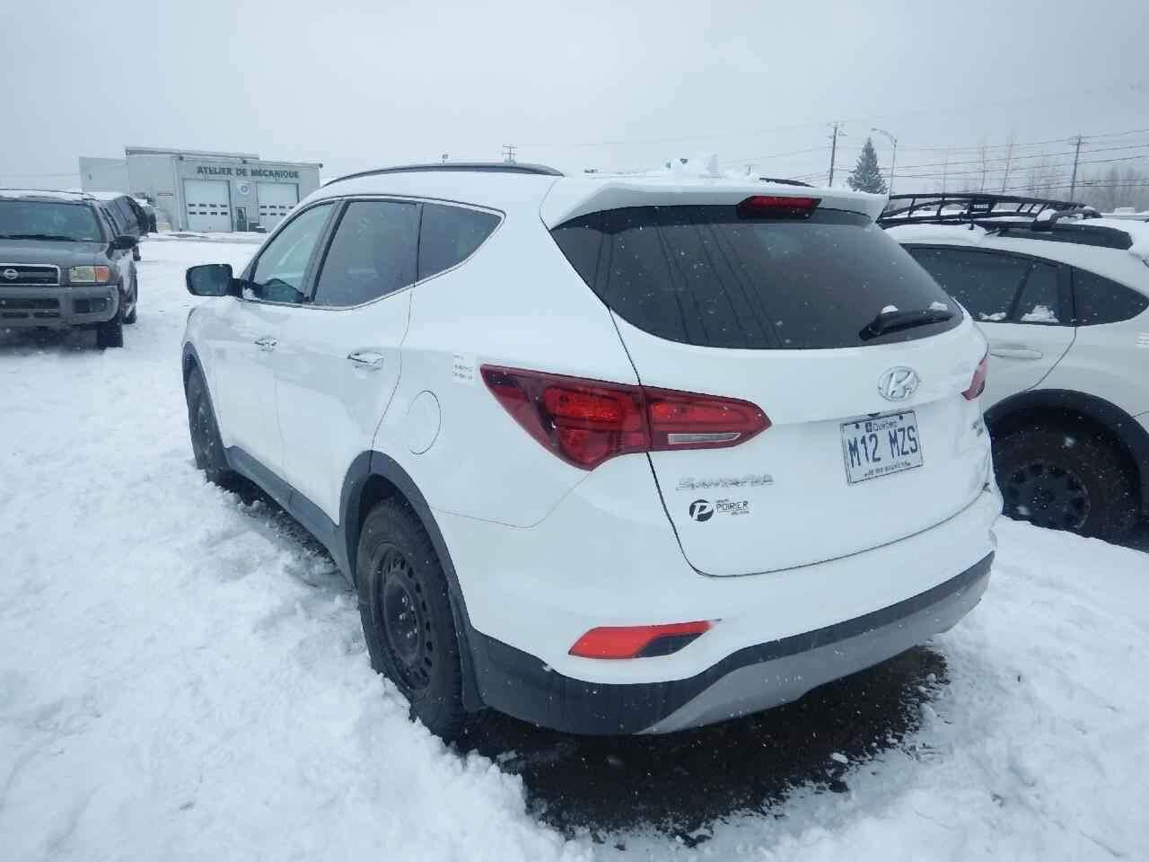 عليكم..
للبيع سنتافيا 2014 امريكي 
موصفات السياره
شاشه
كامره دواره
اوتو هولد
بصمة هندبريك
رادار امامي
لد نهاري
اشاير بالمري 
فول السياره جديده بالباكيت  

رقم بغداد بأسمي
صور الحادث مرفقه بل منشور
السعر 147$ وبيه مجال
مكان السياره بابل  الاتصال/👇👇
***********
