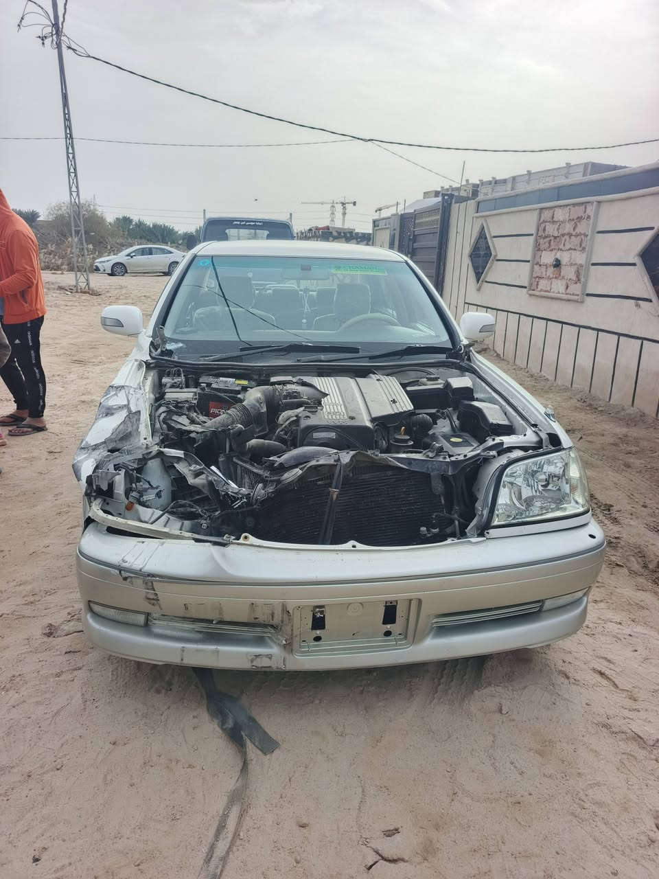 ملكة 2003 رقم بغداد انكليزي بسمي كريستال اصل ابيع على حادثها حادث سطحي بنيد وجاملغ وراديترات ***********
