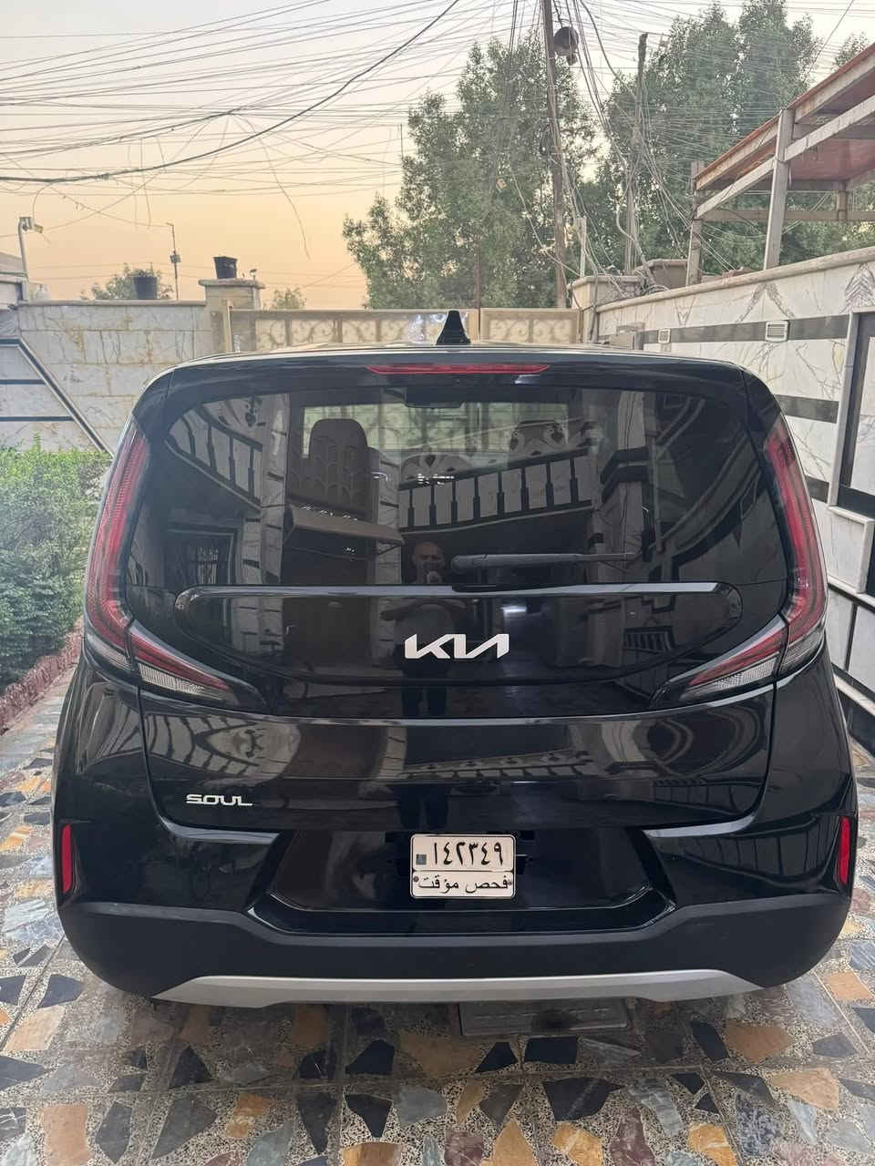 السلام عليكم للبيع فقط
كيا صول موديل 2024دخول جديد بدون رقم منفيس بسمي بيها رقم فحص مؤقت المواصفات Sرادرات امامي خلفي جانبي مكينه 2000دوش توقف ذاتي 
ويل كب  تحديد مسار صور الحادث ورقم شاصي بل منشور بدون ايرباك بدون تبديل فقط قبق جنطه صبغ جديده لوك ماشيه 26 الف السعر 145$ ورقه مكاني بغداد جديده الاتصال‬

‭0773 548 4352‬
