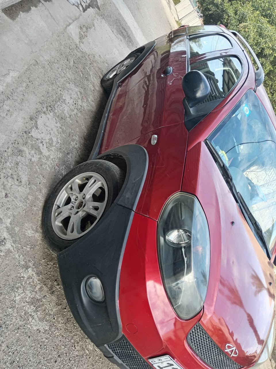 شيري اكس وان ٢٠١٤ ماشيه ٥٠ الف سياره بلاديه تبريد تدفئه حساسات باتري جديد تخم تاير جديد بيها بارد باب عكس سايق فقط دعاميه صبغ مكان بغداد السعر ٥٠ بي مجال بسيط ***********
