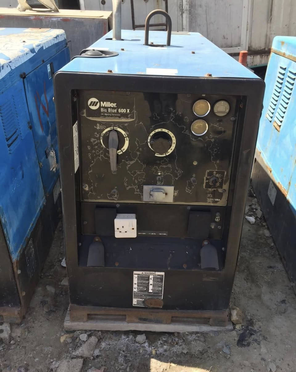 الأحجام والأسعار /

1-ميلر حجم 600 أمبير Ac-Dc نوع المحرك بيركنز 

2-ميلر حجم 500أمبير Ac-Dc نوع المحرك دويز 

3-ميلر حجم 404 

4-ميلر حجم 350 أمبير نوع المحرك كابوتا Ac-Dc

5- ميلر حجم 250 أمبير نوع المحرك كابوتا Ac-Dc

كما تتوفر مكائن بالاحجام 225-301

الاتصال على الأرقام /

***********
***********
وشكرا متواجد / واتساب ..

العنوان /بغداد -الحبيبية
