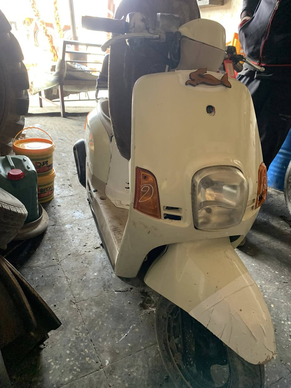 دراجه لل بيع بوليس السع 600 وبيها مجال ***********
