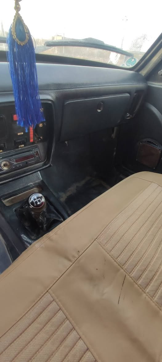 ا
السلام عليكم 
سياره باردو ايراني للبيع
٢٠١٢ رقم واسط انگليزي
مكينه وكير مكفولات وخير من الله 
سياره حلوه ونظيفه 
السعر 24  
***********
