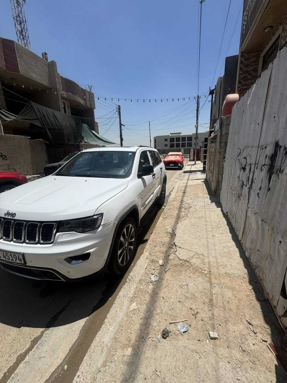 لمتد بلاص فول خليجي بيهه جونه الكنر عكس السايق صبغ و بارد بيهه كارضهه 230 وبيهه مجال بصيط ***********
