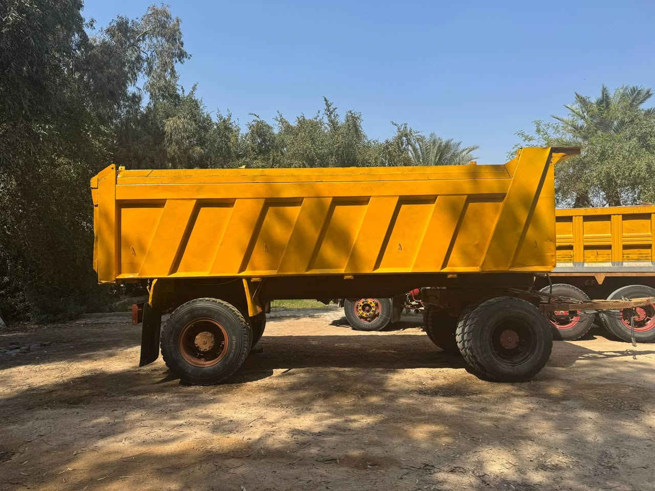 مقطوره طول سته وربع ذرعه واحد وعشرين ونص عله هيجي حاله اتخم تايرسرابس شاصي مكفول مكان نجف لبدي جديدلاخياس ولاشي جاهزه لعمل *********** /*********** غير متواجد علفيس
