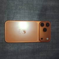 ايفون 17 • خليجي • مستخدم ٤ أيام