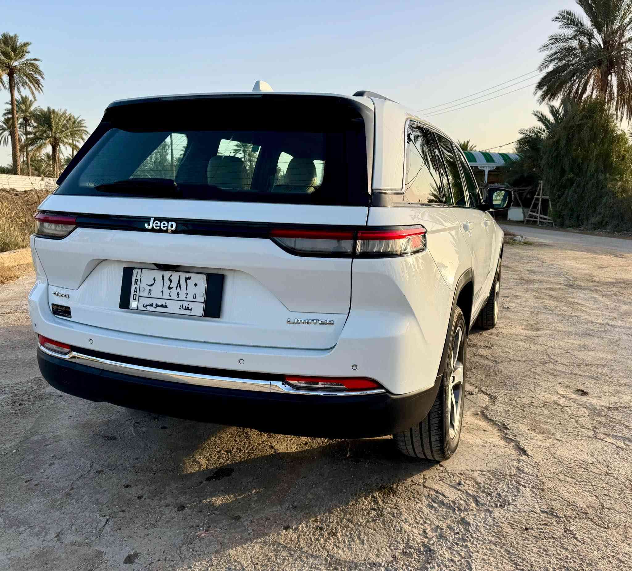 جيب شيروكي لمتد خليجي 2023
فول مواصفات مايحتاج نذكر تفاصيل اللمتد 
مكفولة من الدعامية للدعامية باستثناء البنيد مبدل بلادي على أثر طخة …

***********
لمن يرغب بالشراء النجف, العراق
