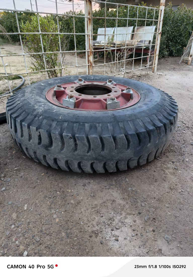 اطارات للبيع حجم 24 العدد 3ازواج لقم وستدات وبراميغ منفوخات العنوان بغداد رقم الهاتف *********** بيه وتساب
