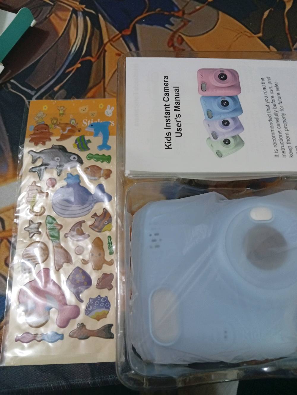 كاميرا فورية صورة و فيديو رام 8 كيكا شحن تايبسي طباعة الصور ابيض و اسود جديدة لوك بالكارتون كاملة الملحقات 
السعر 25 الف مع التوصيل لجميع المحافظات