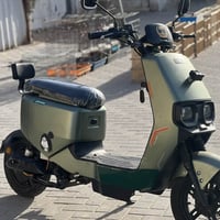 دراجه شحن نوعيه راقيه كلشي شغال وشلعته تخبل  تبديل  نمر4 سرعتها 109 كي...