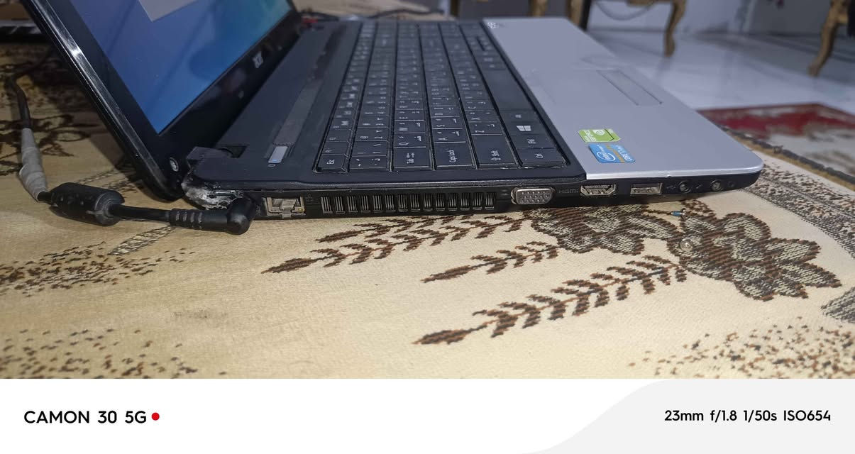 السلام عليكم ورحمة الله لابتوب ايسر اسباير جيل الثالث i7 فئة ال QM اللالعاب والتصميم الرام 8 كيكا ddr3  قابل للتطوير لحد 16 كل ما تعلي الرام كلما يعلى الكرت الداخلي بي كرت خارجي نفيديا جيتي 710m واحد كيكا وبي كرت ثاني انتل 4 كيكا الهارد ssd 120البطارية تنطيك ساعة وتخلص ما بي غير بس الكسور من ورة بل كفر حاطلهن صمغ ما علي أريد اراوسة بلابتوب رأس برأس مكاني كربلاء حي العسكري مال حر👌 كربلاء, العراق


**إذا كنت صاحب هذا الإعلان وتريد حذفه لأي سبب، رجاءا أرسل رسالة إلى الدعم الفني**