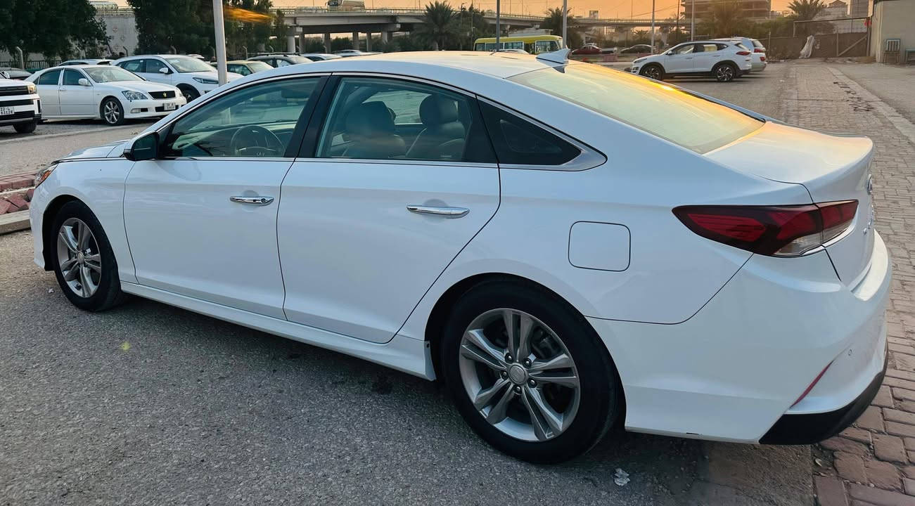 سلام عليكم للبيع سياره سوناتا موديل 2018 رقم اربيل الدولي وارد امريكي حادث جاملغ او بنيد بدون دواخل فول مواصفات 1/1
١-سلايد روف
٢-بصمة تشغيل وابواب + ابواب نيكل
٣-رادارات امامي+جانبي+خلفي
٤-تحديد مسار قيادة شبه ذاتيه
٥-بردات خلفيه+داخل ٣ الوان بيجي واسود وصاجي
٦-حساسات امامي خلفي
٧-كاميرا دواره خلفيه+شاشه كبيره + شاشة اعطال+سستم صوت ١٠ سماعات دبل دمام
٨-مري قلاب عند الرجوع+ اشارة بالمري
٩-لايتات زنون بلادي +دواره مع حركة الاستيرن + اوتو تشغيل اللايت العالي عند عدم توفر الضوء تلقائياً
١٠-تدفئة تبريد بالكشنات + الكشنات الاماميه كهرباء+خزن ميموري وضعيتين+ كشنات جلد
١١-جنطه ذكية تفتح عند الاقتراب + بصمة
١٢-حساس اطارات
١٣-اوتو هولد
١٤-سايد بريك بصمه +٤دسكات
١٥-درايف مود ٣ وضعيات
١٦-حساس مطر + GBS
١٧-لد نهاري امامي +لد خلفي+ الضوء الداخلي لد
١٨-تبريد منفصل +قطعتين تبريد + تبريد بيانو
١٩-تدفئة ستيرن
٢٠- شاحن وايرلس
٢١-مرآة الداخليه والجوانب معتمه عاكسة للضوء
٢٢- مكينه 2.4 كفاله 
الاستفسار أكثر ***********
مكان النجف
