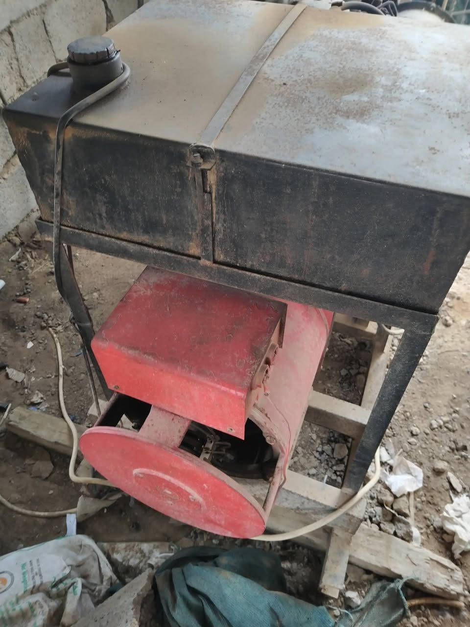 مولد دويز للبيع 15 كيفي شغال كامل خير  من  الله. كنعان 
الاتصال
***********
