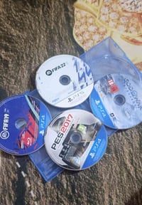 أقراص بلايستيشن • بدون غلاف • كربلاء حي العباس