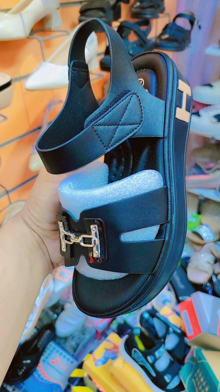 عرض خاص 😍
صندل طبي درجه اولى 😍
السعر بلاش 😍
العنوان شارع ام عياش 😍
مقابل مركز السلوان 😍
محل مصطفى علوان 😍
واتساب ***********
