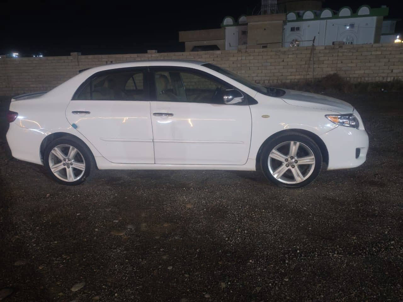 السلام عليكم سياره كورلا موديل 2008للبيع 
فول عادي السياره جاهزه محرك 1800 كير محرك شرط 
رقم اربيل شرط التحويل بيه ظرر بونيد وباب خلفي رش صبغ
شرط بدون معجون او ظربه السياره جاهزه  السعر 110وبيه مجال شي قليل ***********
