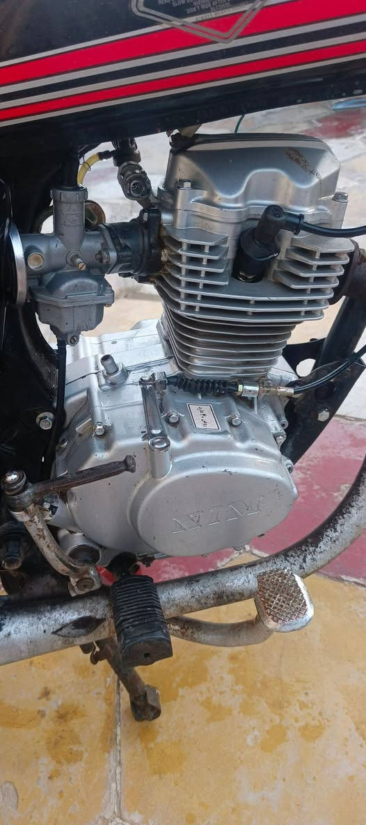 نامه كلك 2022 مكينه برغي ما مفتوح بيه تخم تاير جديد  سعر 300 مكاني بلدوايه  ***********
