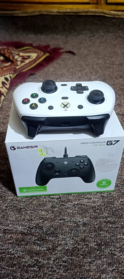 اكس بوكس سيريس اس مستعمل قليل 
واحد تيرة  /جوستك 2

 450 
مكاني/ بغداد/مدينة 
***********
