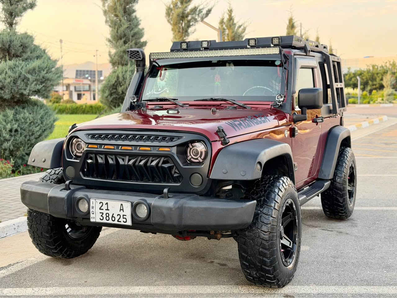 جيب رانگلر  ٢٠١٠

مواصفات احتيادي
گير ئوتوماتيك 
٢٢٥ هه زار كم روشتوه
٦بستون حه جم ٣.٨
كامل جوانكارى بو كراوه و ويل و تايه ى جه به لى بو به ستراوه
بى بوياغ بوياغى نيه دوو جى ساردى هه يه 

شوين سليماني

سعر  ١١٩ ورقه كه ميك مجال

*********** Singapore
