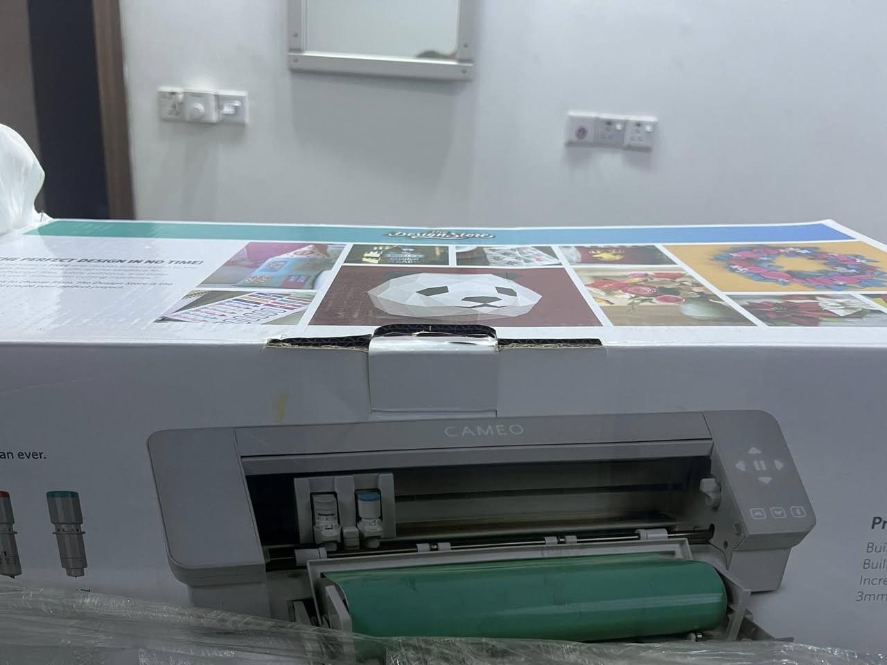 السلام عليكم 
عندي

مكبس حراري امريكي أغراض كله تشتغل وزينه

كاتر كاميو فور ما مستخدم هواي و جديد بس حصيره ما بيه غراض كل موجده 

طابعه ابسون L805 
حبر فوتو


**إذا كنت صاحب هذا الإعلان وتريد حذفه لأي سبب، رجاءا أرسل رسالة إلى الدعم الفني**