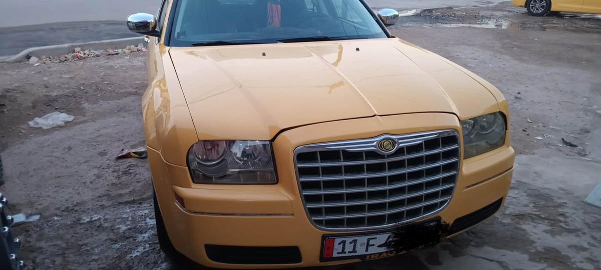 السلام عليكم اوبامه 2008رقم بغداد انكليزي مصفره هيئه وغرامات محرك 2700سياره بدون ضربه سياره ستخدام شخصي مامشتغله بخط  سياره جاهزه حداديه كهربائيات مكفوله من اي شي    السعر 105   العنوان بغداد رقم الهاتف ***********
