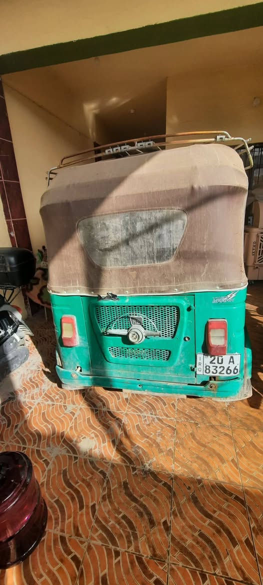 تكتك للبيع موديل 21
للاستفسار أكثر التواصل على رقم 
***********
موقع بعقوبة التحرير
