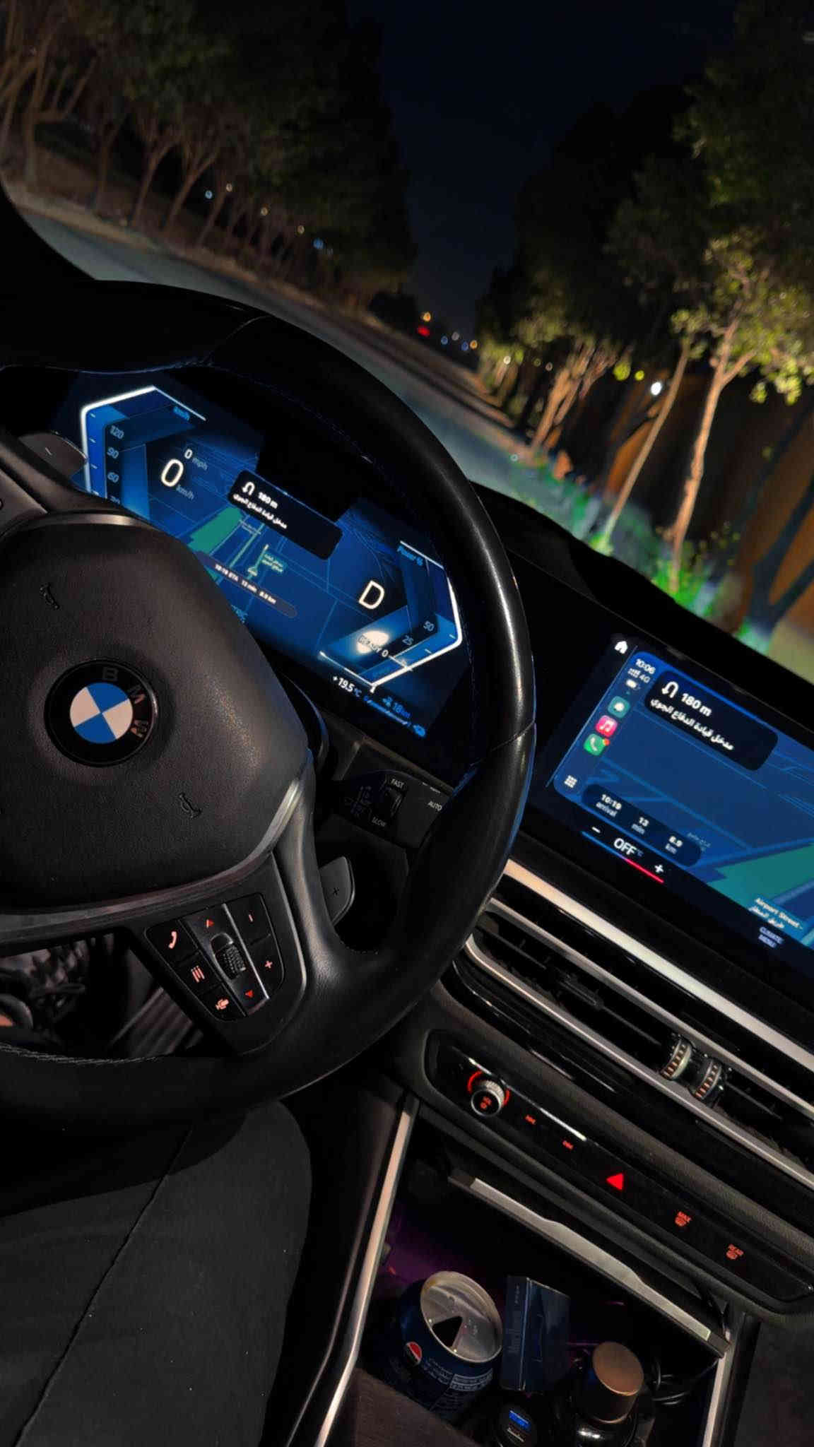 BMW 330e – موديل 2023 – فول مواصفات

🔹 الهجينة الاقتصادية (بنزين + كهرباء)
🔹 داخل أحمر
🔹 ماشية 45 الف 

⸻

⚙️ المواصفات:
 • فل مواصفات /  الـ 330e
 • شاشة كبيرة
 • شاشات ليد
 • حساس أمامي + خلفي
 • كاميرا
 • بصمة
 • لايت باكج
 • نظام توفير وقود + كهرباء
 • كير ZF
 • تثبيت مسار
 • رادار

 • دعامية M

⸻

🛠 حالة السيارة / ملاحظات:
 • ضرر أمريكا: جاملغ  أمام تبدل نفس اللون
 • بالعراق: صار صندوق طخة وتم  تبديل 
 • طخة بلـ باب  من أمريكا غير مُصلحة (مذكورة للعلم)
 • السيارة ماشية 45,000mi
ولا مسج تايرات جدد وكل صيانتها كامله 
سعره 28 الف 
سعرها مناسب لمديلها. 
مراوس ب 530 مديل ٢١ وفوك 
هايبرد او بانزين 
*********** بغداد
