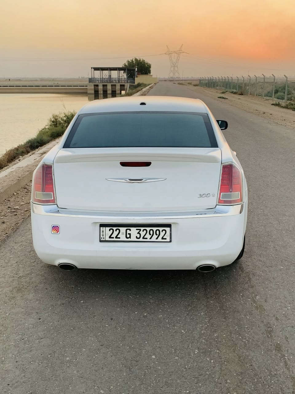 سلام عليكم اوباما للبيع 2013 كندي رقم أربيل سنويه منتهيه بيها بنيد مصبوغ وبارد هلال خلفي سعرها 180 بيها مجال الاستفسار *********** بيه واتساب
