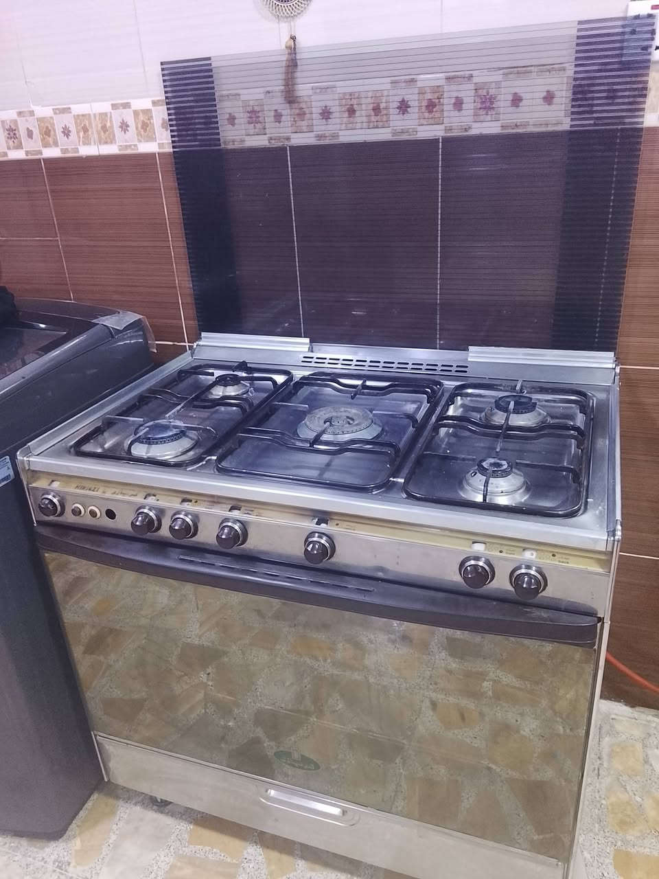 طباخ كريازي نضيف شغال عل فحص سعر 300مكان خمسه كيلو


**إذا كنت صاحب هذا الإعلان وتريد حذفه لأي سبب، رجاءا أرسل رسالة إلى الدعم الفني**