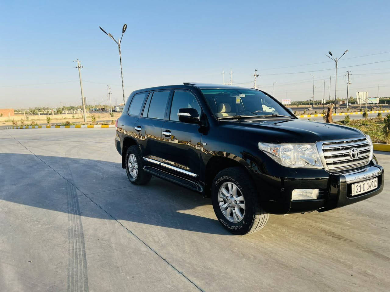 وةنةوشة مؤديل 2011 gXRi قةبات مواصفات رةقةمو سةنةوي تا 2030تازةيةبةناوخؤمةوةية سةيارةكة يةك بارجةو بةلةيةكي بؤياخة بةبئ ناوگرتن بئ ئرباگ مةكينةي كراوةتةوة بةلام بةشةرت سةيارةيةكي باكو بئ كئشةية/____(***********) كالار, السليمانية
